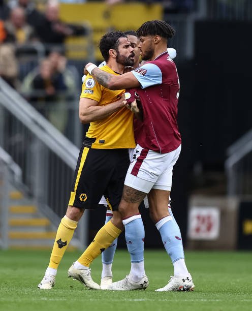 跨越國界的 跨越國界的